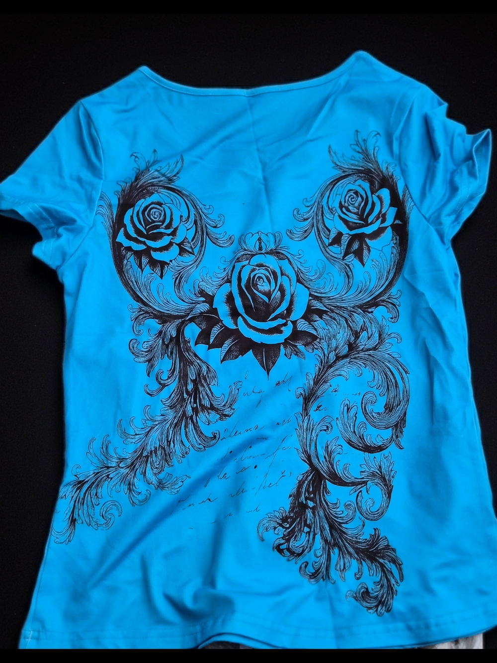 Women's Turquoise Floral Scroll Graphic Tee